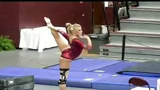 Whooty gymnast pawg omg ass!! - ameman