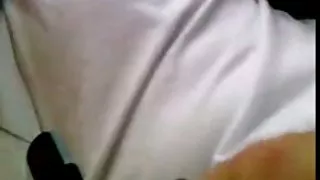 Dick flash med cum før 2 jenter i buss