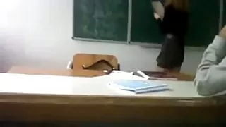 Debajo de la falda profesora