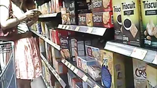 Skjørtet rosa kjole i bussy shopping
