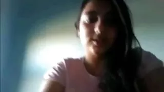 Indian teen varm cam show