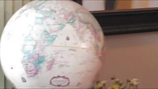 Sexy asian brunette katsumi gnir henne våt fitte til