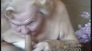 Bestemors blowjob