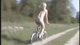 Dildo sykkel utendørs