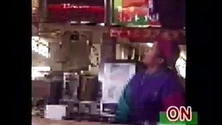 Mcdonald ' s jente iført ekstern vibrator